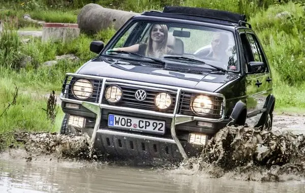 Volkswagen Golf II Country-2