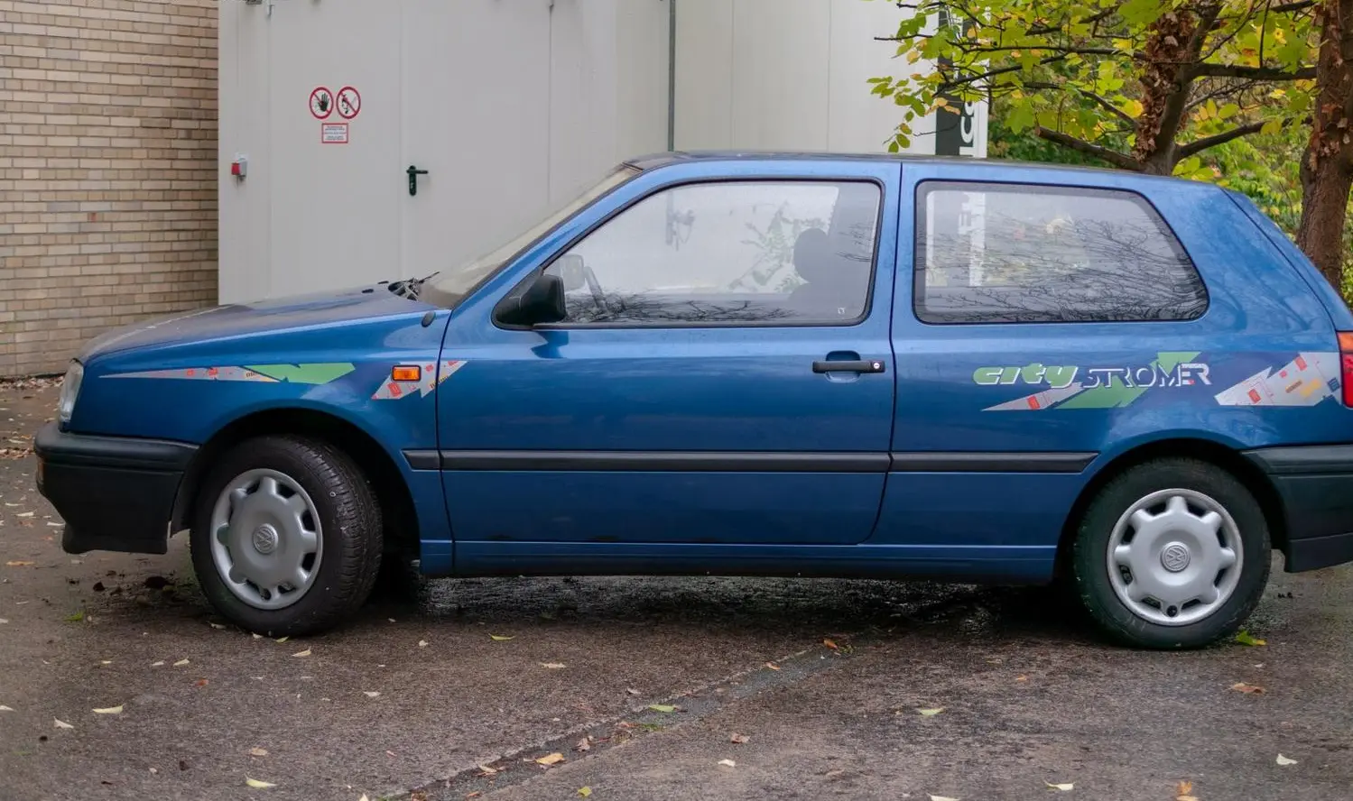 Volkswagen Golf III-0