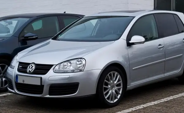 Volkswagen Golf V (5-door)-0