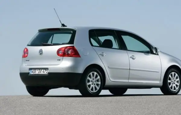 Volkswagen Golf V (5-door)-4