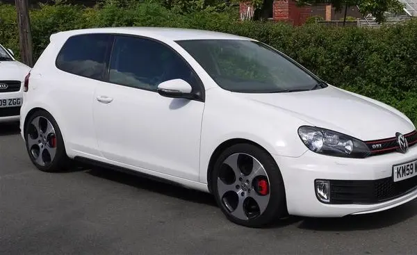 Volkswagen Golf VI (3-door)-3