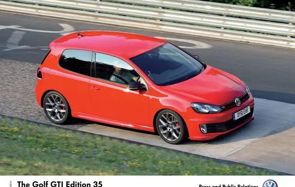 Volkswagen Golf VI (3-door)-4