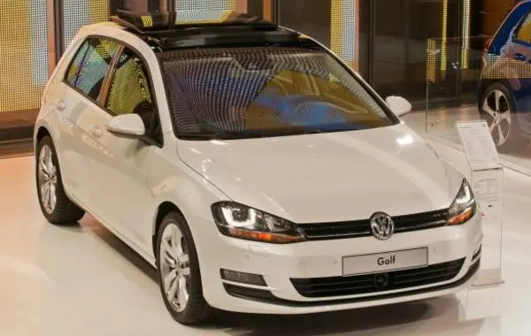 Volkswagen Golf VII (3-door)-8