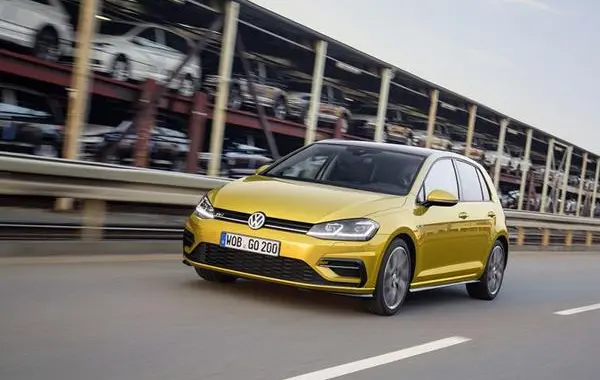 Volkswagen Golf VII (5-door, facelift 2017)