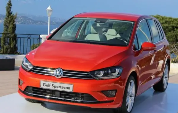 Volkswagen Golf VII Sportsvan
