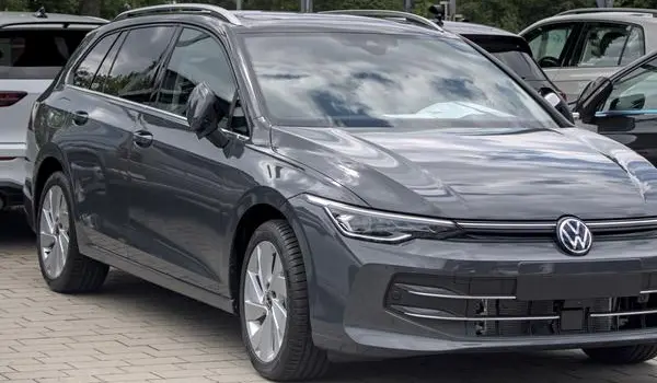 Volkswagen Golf VIII Variant (facelift 2024)-2