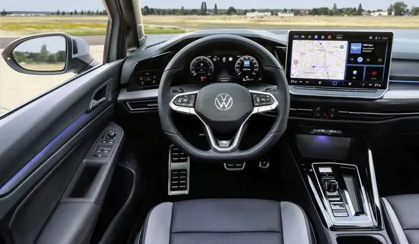 Volkswagen Golf VIII Variant (facelift 2024)-8