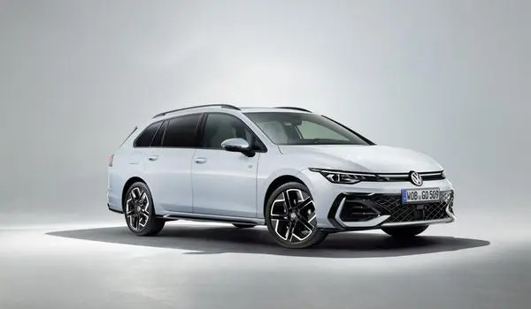 Volkswagen Golf VIII Variant (facelift 2024)-0