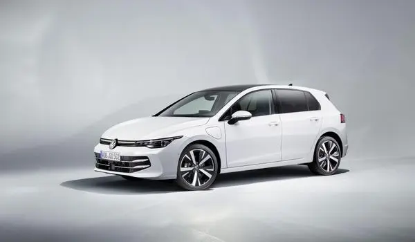 Volkswagen Golf VIII (facelift 2024)-7