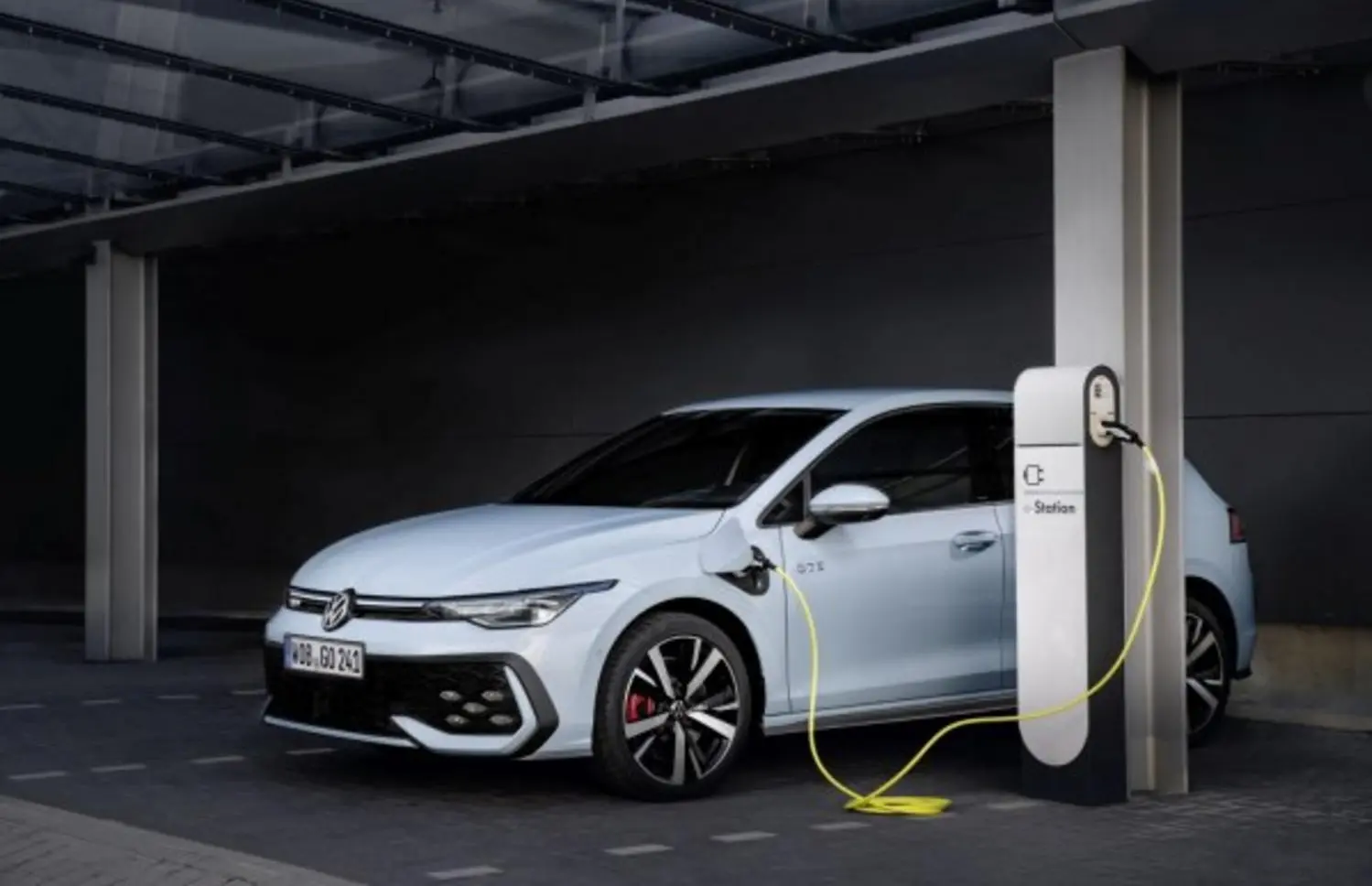 Volkswagen Golf VIII (facelift 2024)-4