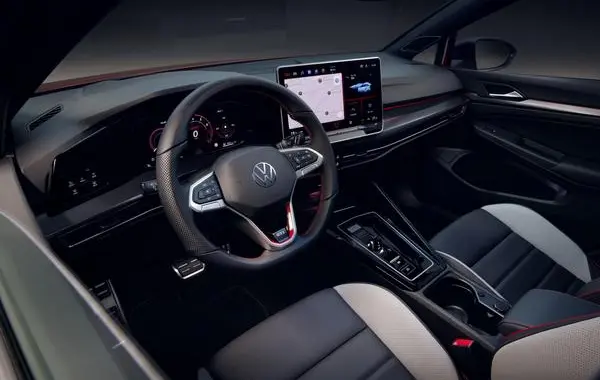 Volkswagen Golf VIII (facelift 2024)-5