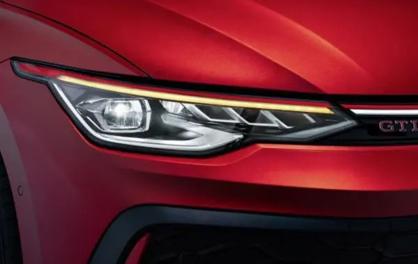 Volkswagen Golf VIII (facelift 2024)-8