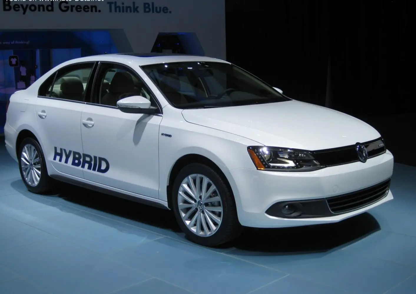 Volkswagen Jetta VI-1