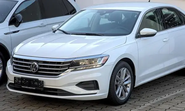 Volkswagen Passat (Северная Америка, A34)-0