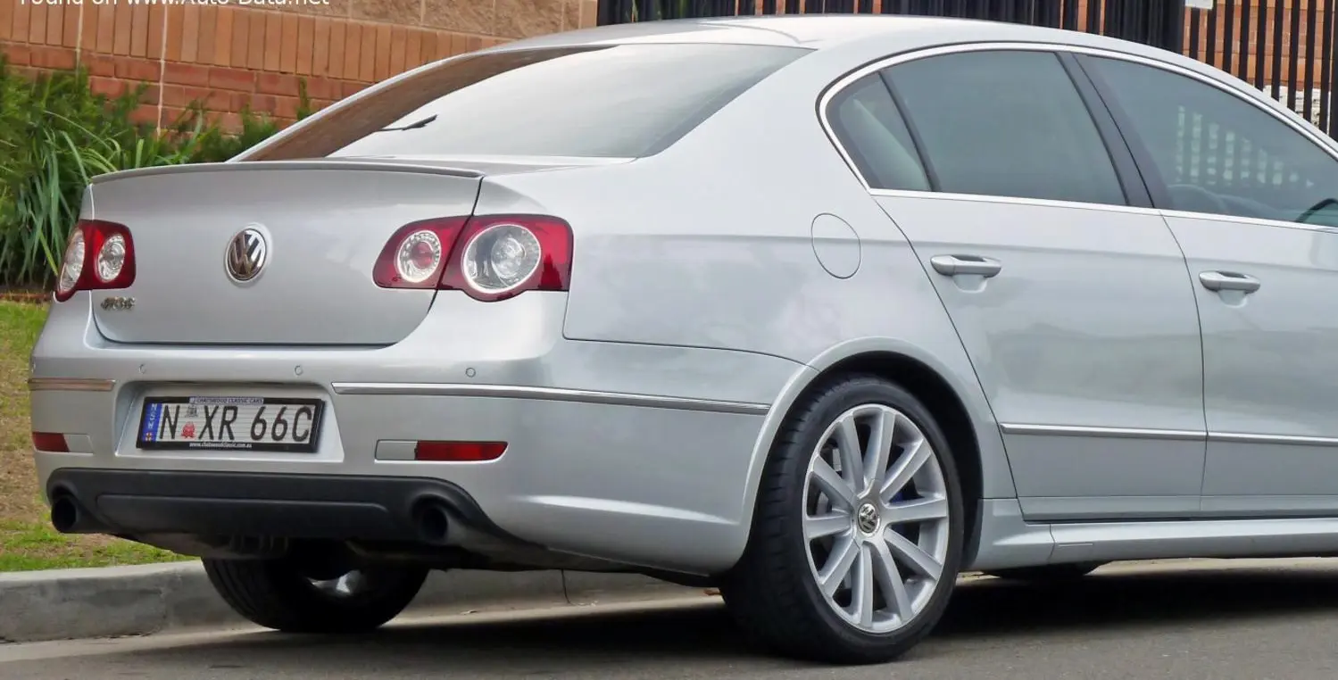 Volkswagen Passat (B6)-0