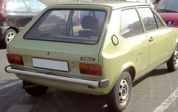 Volkswagen Polo I (86)-3