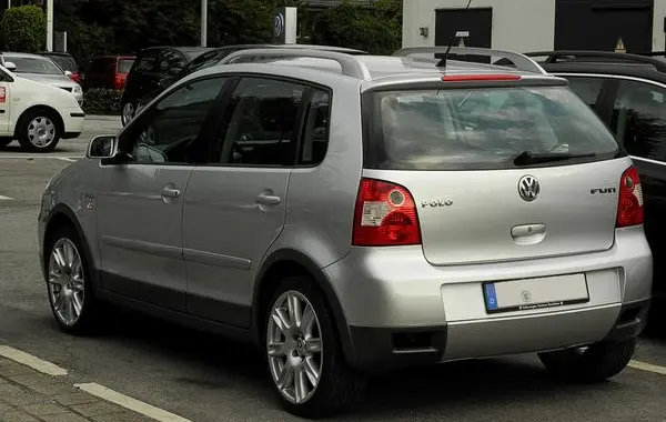 Volkswagen Polo IV Fun-2