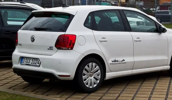 Volkswagen Polo V (5-door)-1
