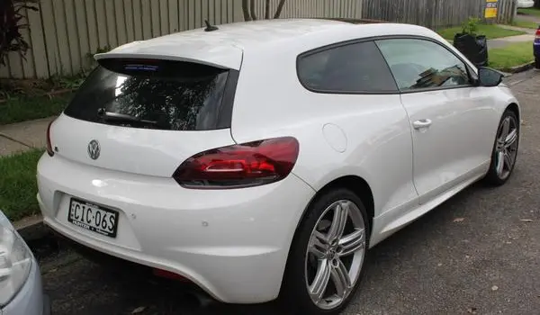 Volkswagen Scirocco III-6