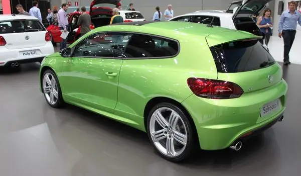 Volkswagen Scirocco III-2