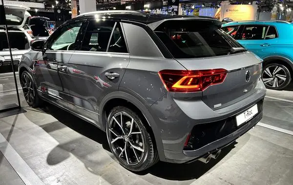 Volkswagen T-Roc I (facelift 2022)-0