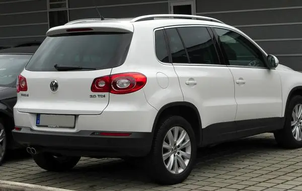 Volkswagen Tiguan I-6