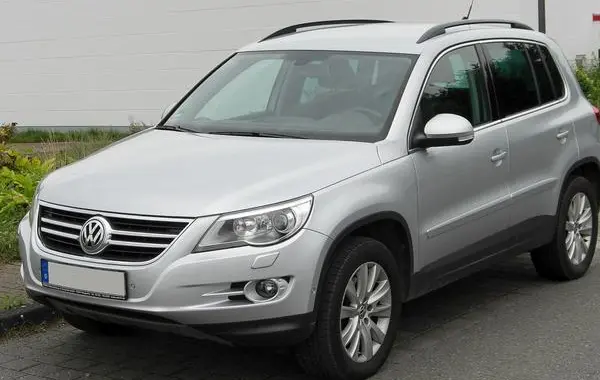 Volkswagen Tiguan I-8