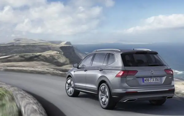 Volkswagen Tiguan II Allspace-7