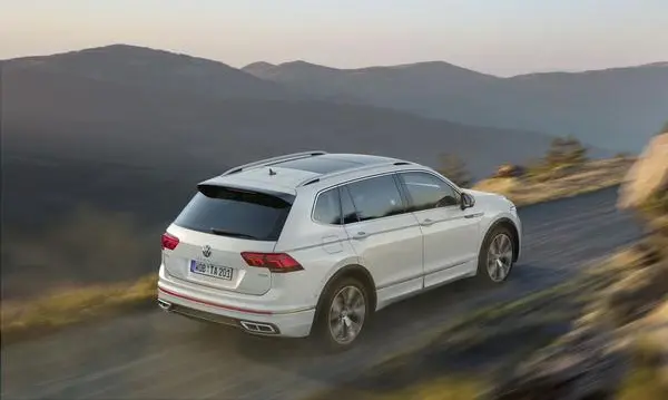 Volkswagen Tiguan II Allspace (facelift 2021)-1