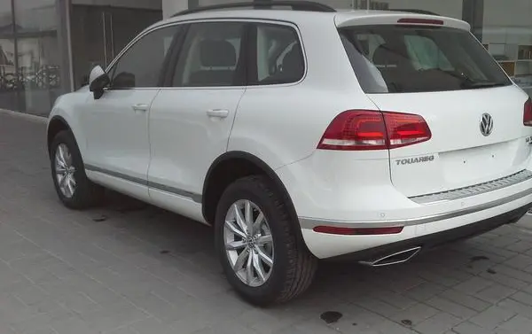 Volkswagen Touareg II (7P, facelift 2014)-2