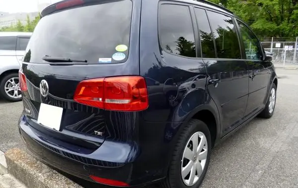 Volkswagen Touran I (facelift 2010)-8