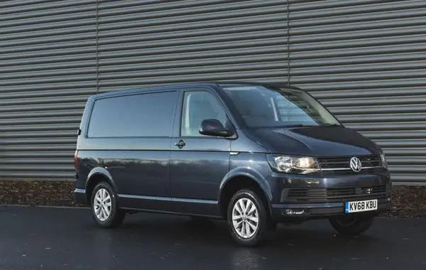Volkswagen Transporter (T6) Panel Van-1