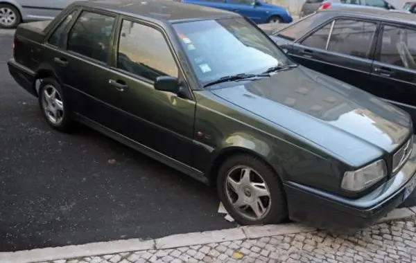 Volvo 460 L (464)