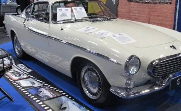 Volvo P1800