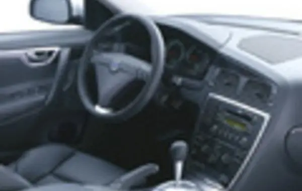 Volvo S60-8
