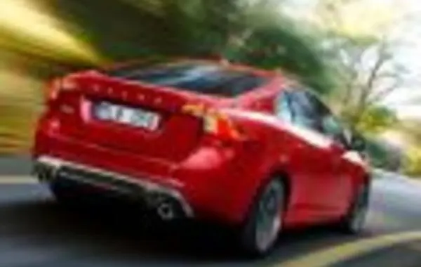Volvo S60 II (facelift 2013)-0