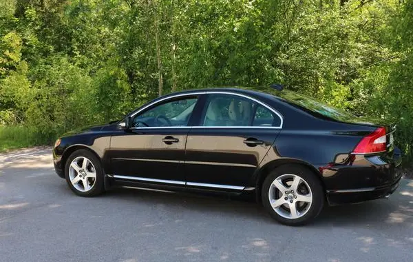 Volvo S80 II (facelift 2009)-0