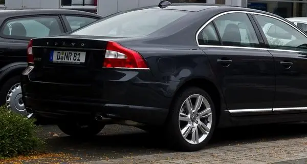 Volvo S80 II (facelift 2011)-0