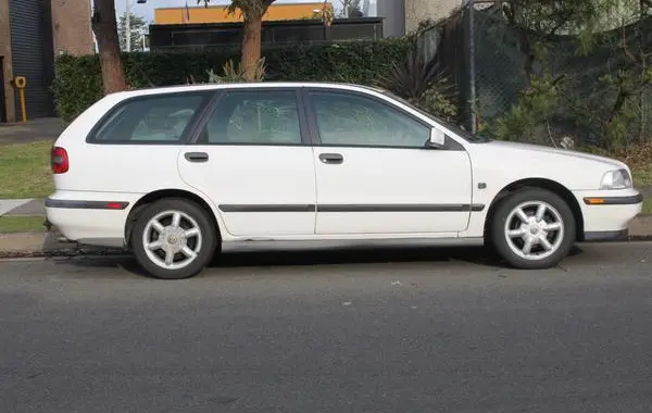 Volvo V40 Combi (VW)-0