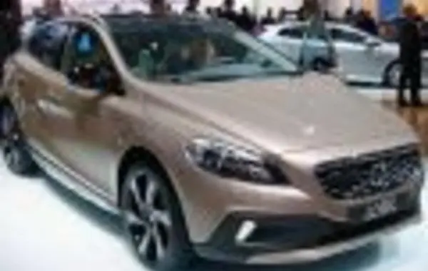 Volvo V40 Cross Country-8