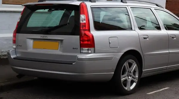 Volvo V70 II (facelift 2004)-2