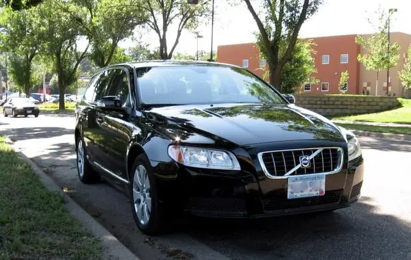 Volvo V70 III-3