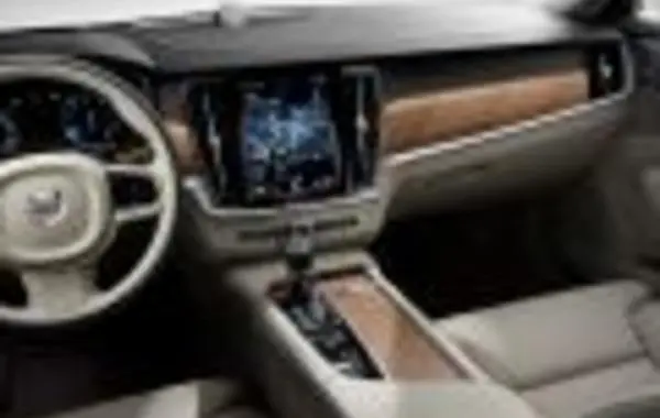 Volvo V90 (2016)-1