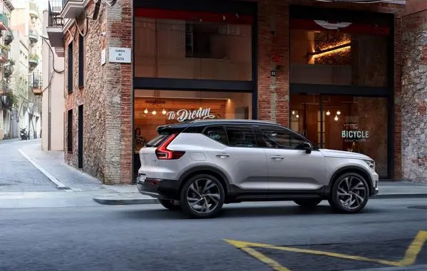 Volvo XC40-0