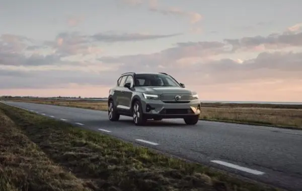 Volvo XC40 (facelift 2022)