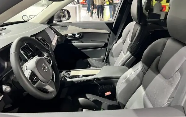Volvo XC90 II (facelift 2019)-6