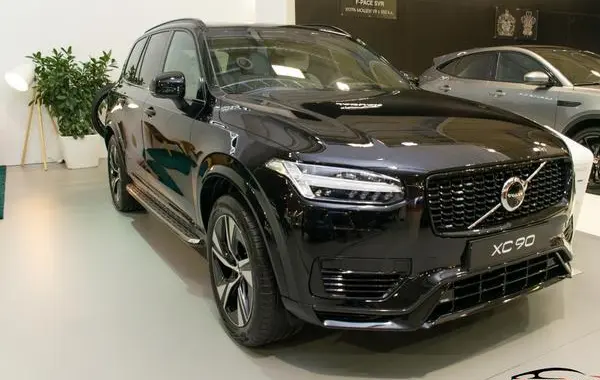 Volvo XC90 II (facelift 2019)-8
