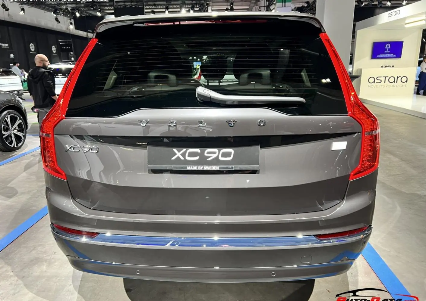 Volvo XC90 II (facelift 2019)-1