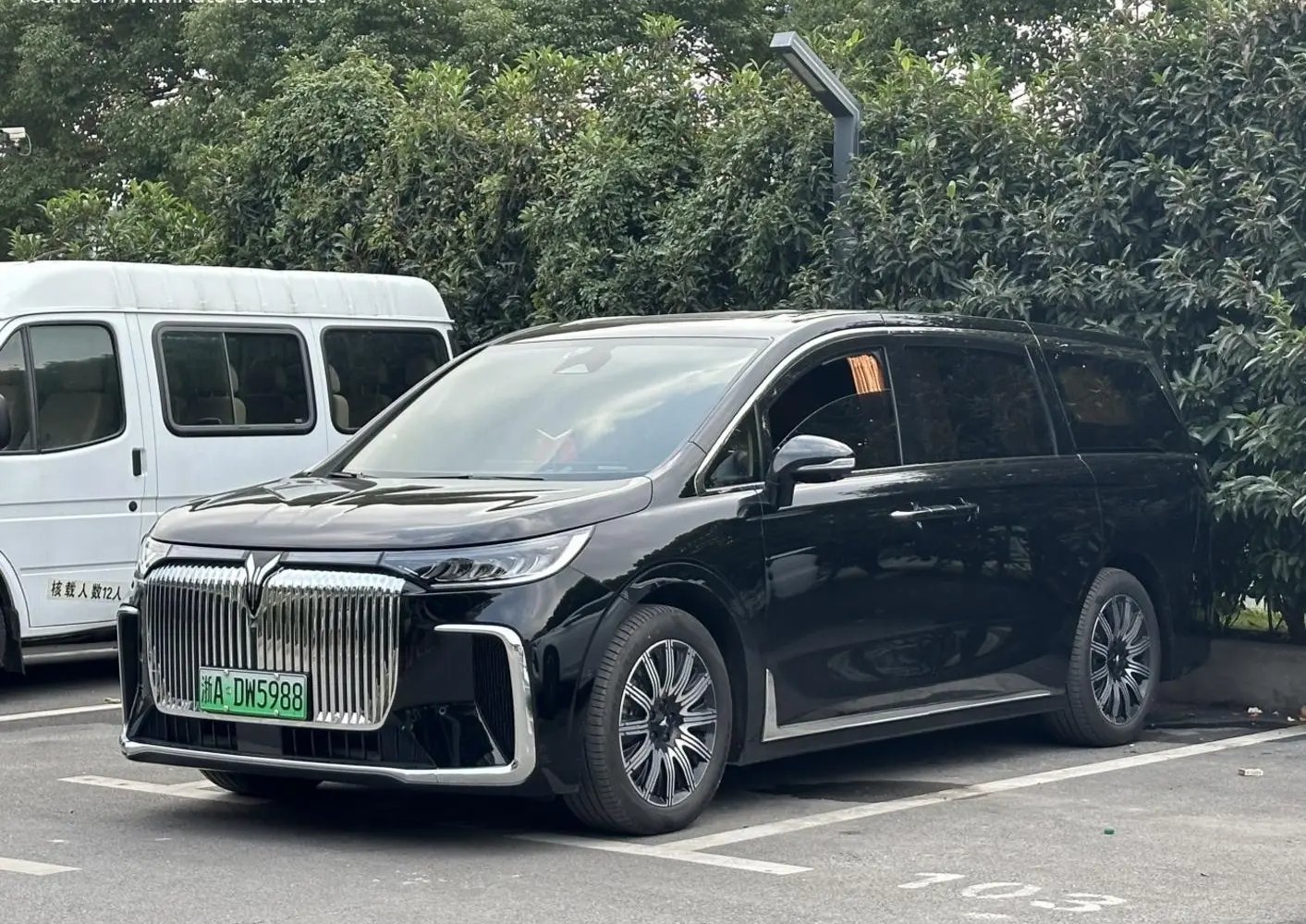 Voyah Dreamer (facelift 2024)-0