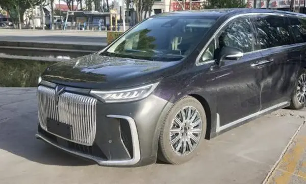 Voyah Dreamer (facelift 2024)